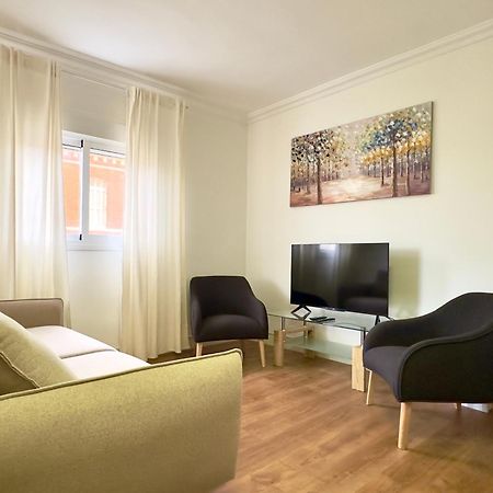 Ayala Malaga City Center 6Pax Extérieur photo