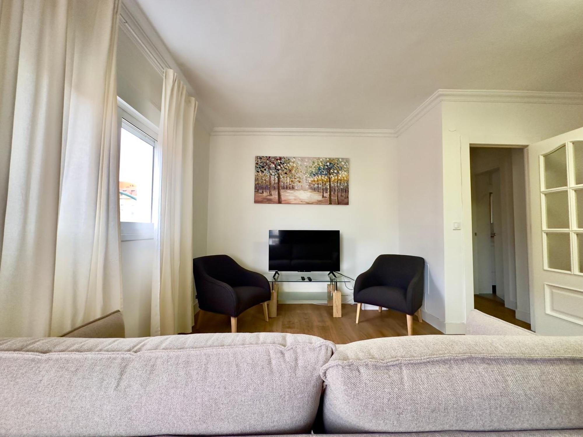 Ayala Malaga City Center 6Pax Extérieur photo
